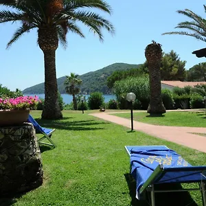 Casa Del Golfo Aparthotel Lacona